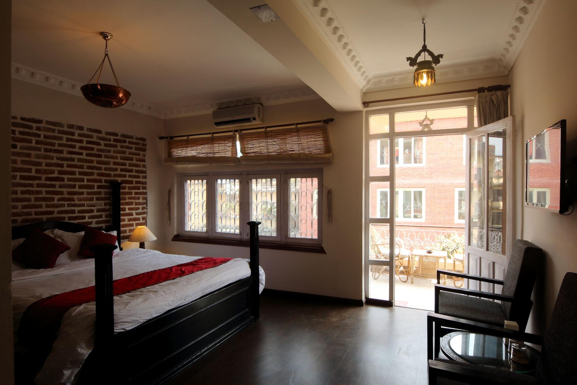 Hotel Thorong Peak Катманду Екстериор снимка