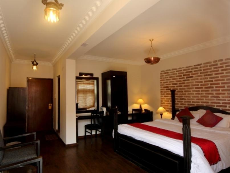 Hotel Thorong Peak Катманду Екстериор снимка