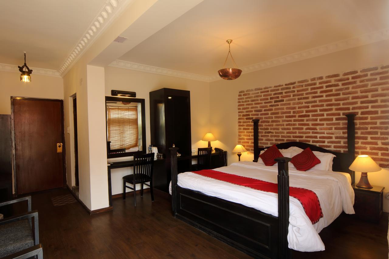 Hotel Thorong Peak Катманду Екстериор снимка